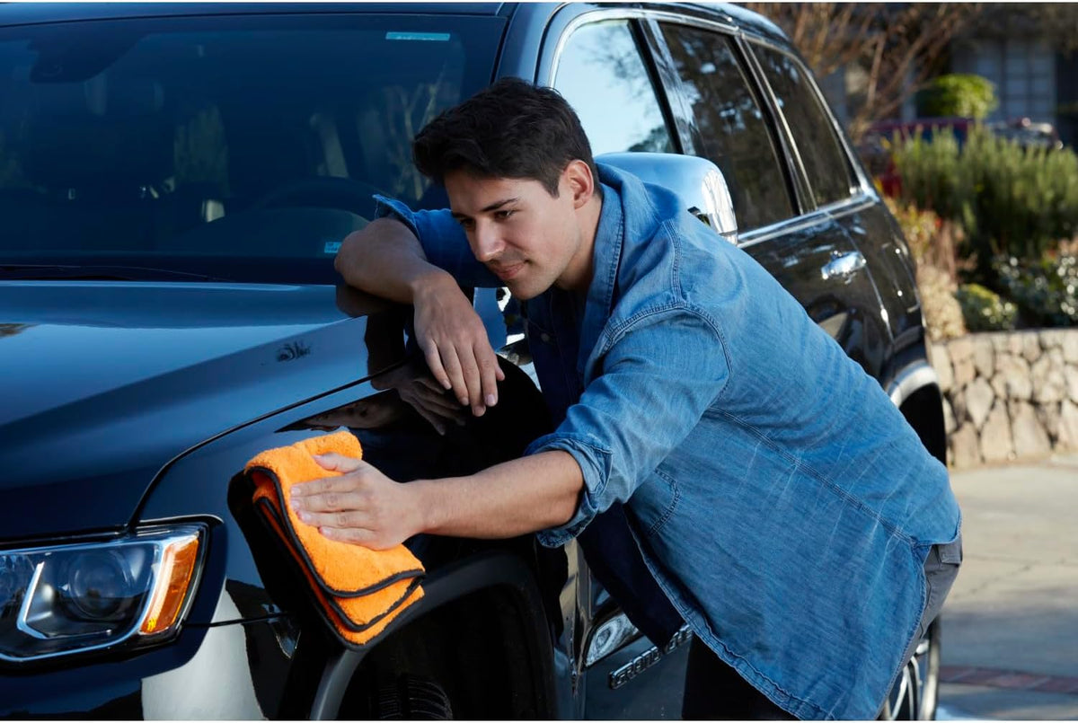 Armor All Car Buffing Towel, Microfiber Towel for Buffing and Shining Cars, Trucks and Motorcycles