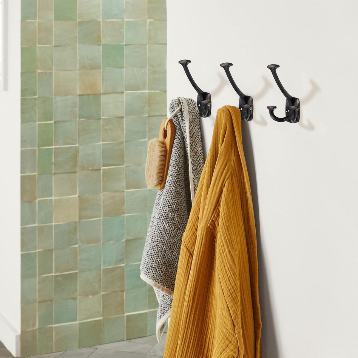 Large Wall Double-Sided Hook 5 Pack Oil Rubbed Bronze Hook Decorative Heavy Duty Solid Large Coat Hooks for Towel Hanging Coats Robe Towel Bags Door Back 2 Prong Hooks