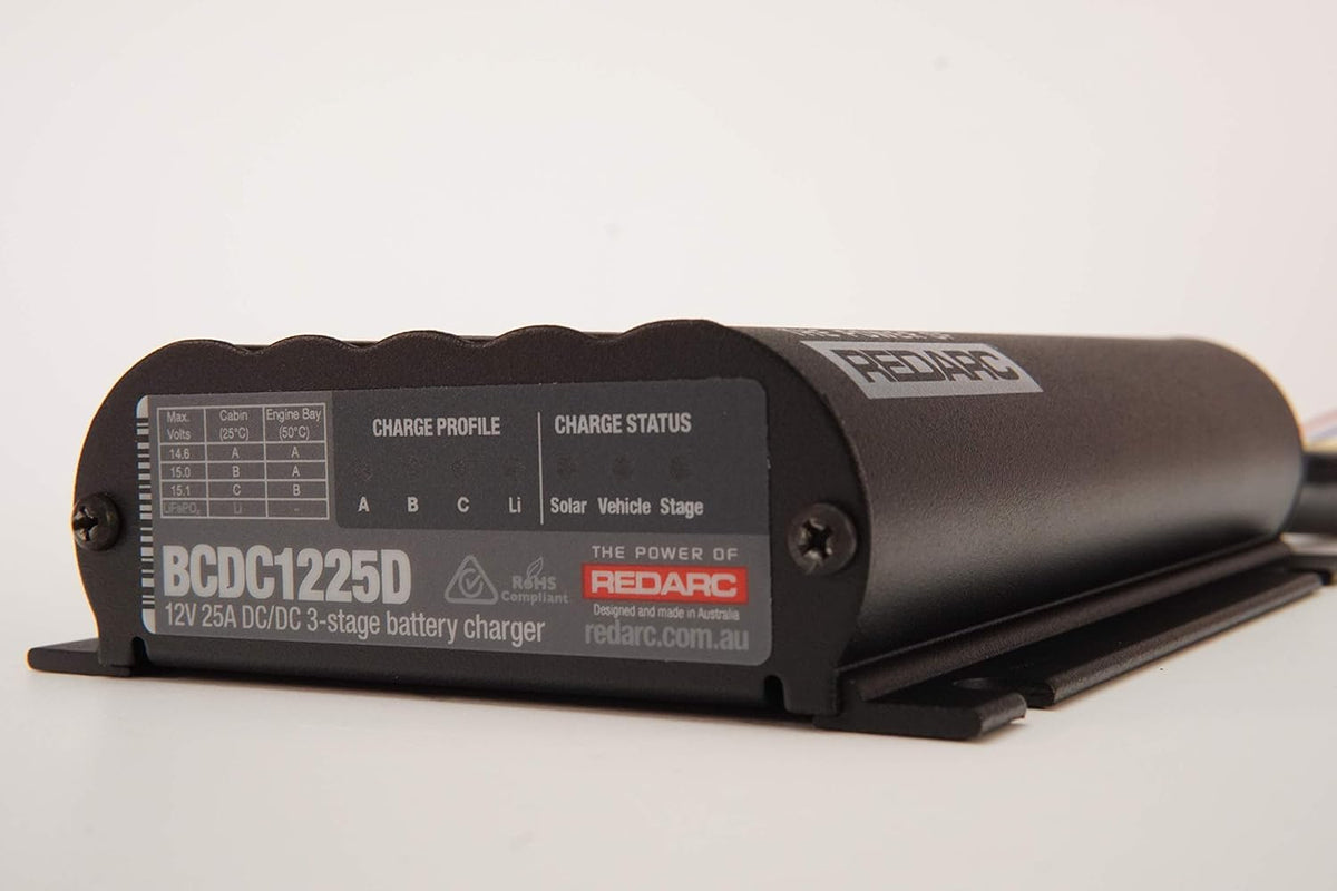 REDARC 25A in-Vehicle DC to DC Charger with MPPT — Dual Input for Solar & Alternator Charging, Green Power Priority - 12 or 24V Battery Charger Suitable with AGM, Gel, Lithium LiFePO4 Batteries